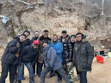 太阳集团tyc151学子参与革命剧…